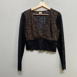Aritzia Wilfred Womens Caressa Black Lace Crop Top Sz S Long Sleeve V Neck